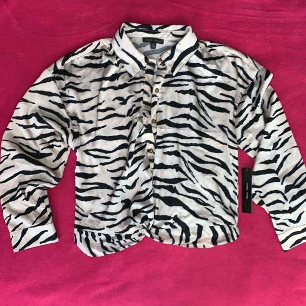 3/$20✨Moa Moa Zebra Animal Print Dress Blouse Top